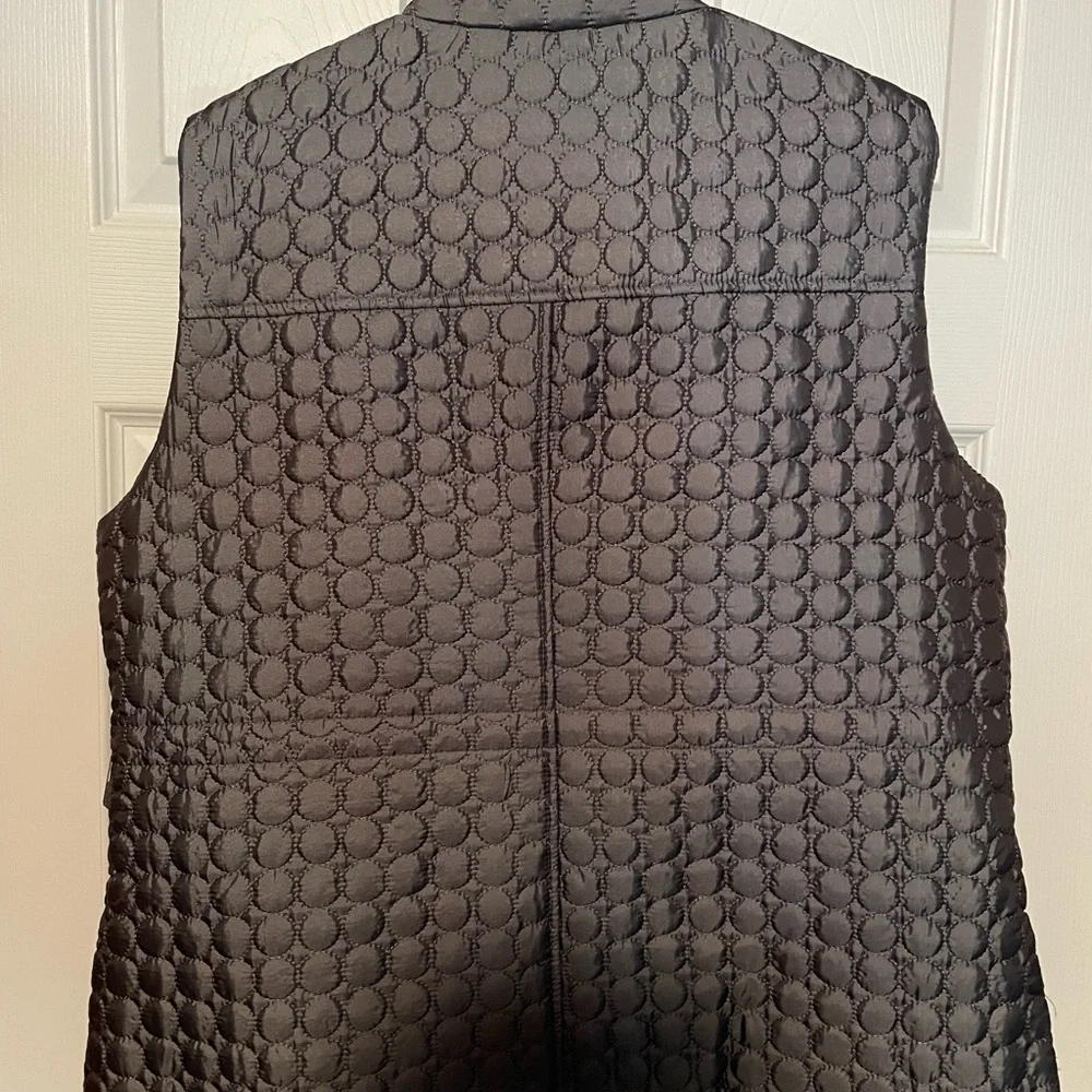 Vest - Picture 2 of 2